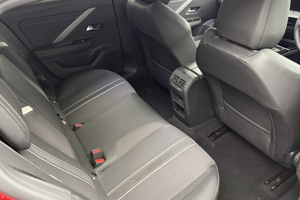 Vauxhall Astra GS Manual Petrol Estate - Stock Number (1543491) - 20th supplementary image
