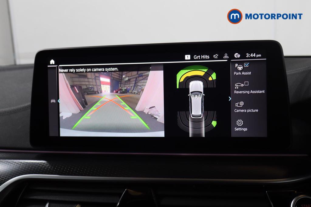 BMW 5 Series M Sport Automatic Petrol Plug-In Hybrid Estate - Stock Number (1543734) - 13th supplementary image