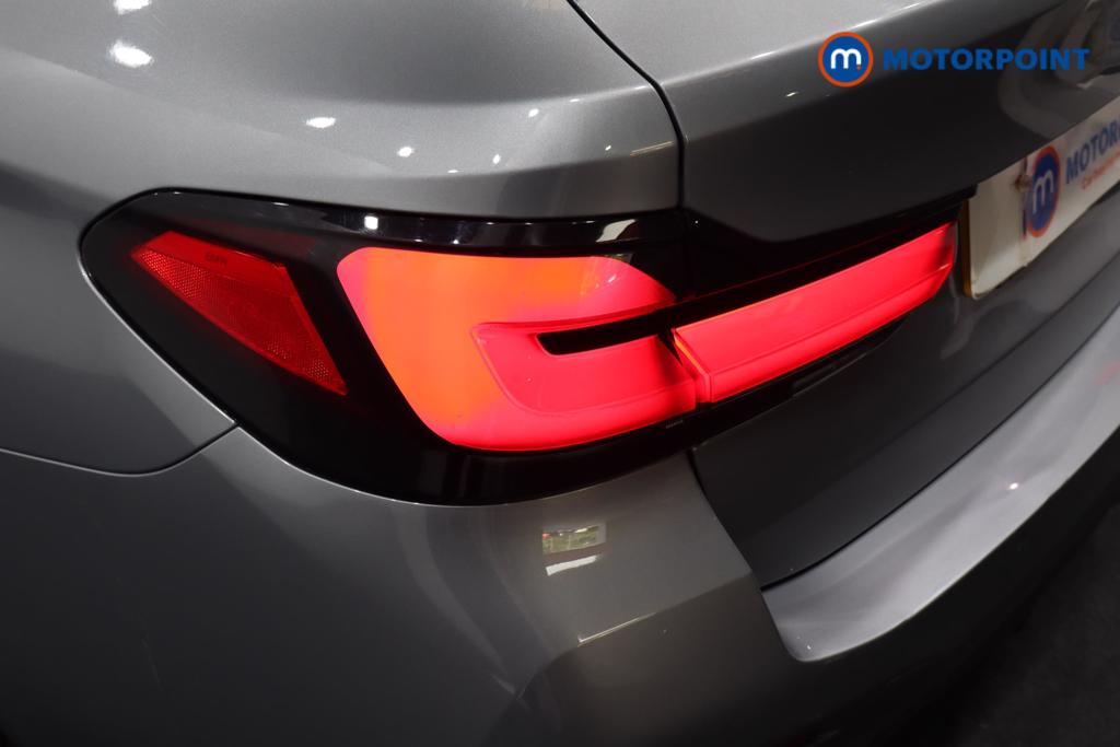 BMW 5 Series M Sport Automatic Petrol Plug-In Hybrid Estate - Stock Number (1543734) - 22nd supplementary image