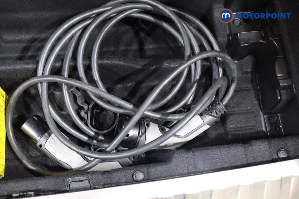 BMW 5 Series M Sport Automatic Petrol Plug-In Hybrid Estate - Stock Number (1543734) - 27th supplementary image