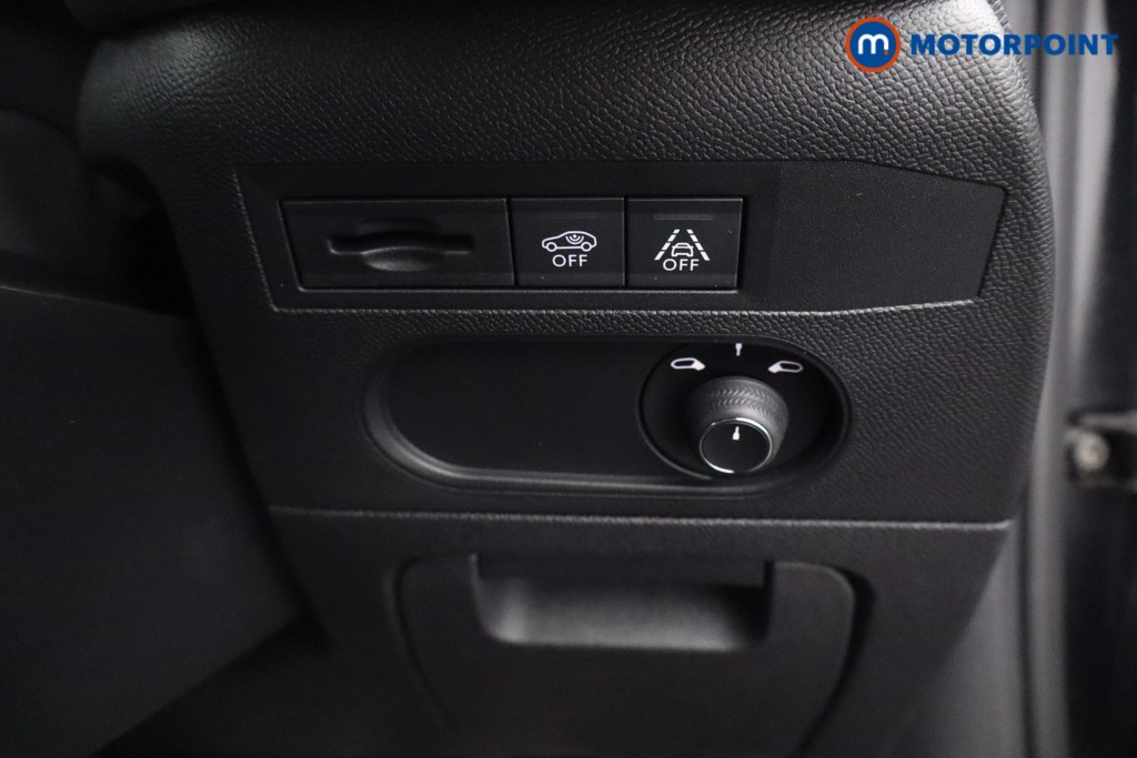 DS Ds 3 Performance Line -Plus Automatic Electric SUV - Stock Number (1543797) - 12th supplementary image