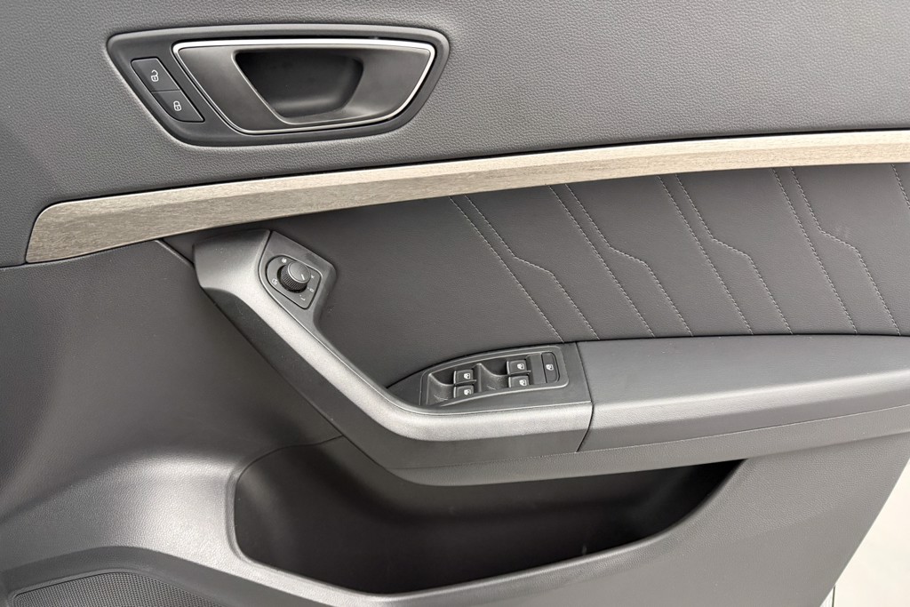 Seat Ateca Xperience Automatic Petrol SUV - Stock Number (1543880) - 13th supplementary image