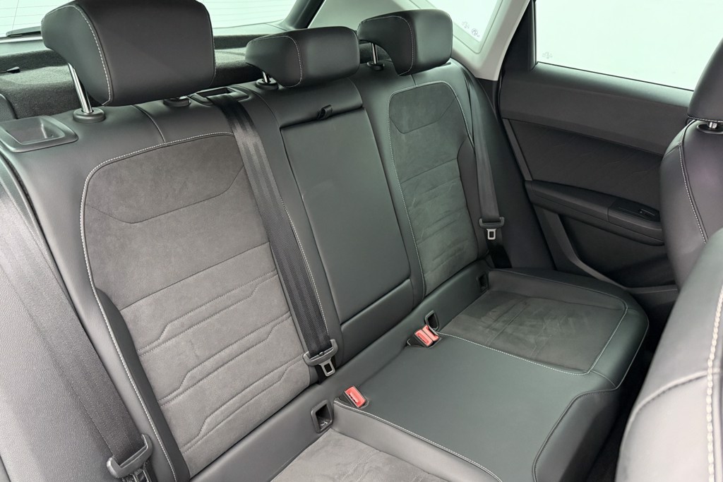 Seat Ateca Xperience Automatic Petrol SUV - Stock Number (1543880) - 17th supplementary image