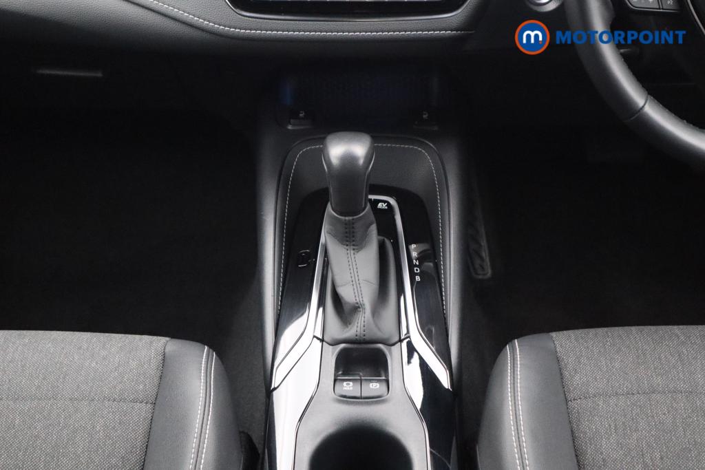 Toyota Corolla Design Automatic Petrol-Electric Hybrid Hatchback - Stock Number (1544156) - 5th supplementary image