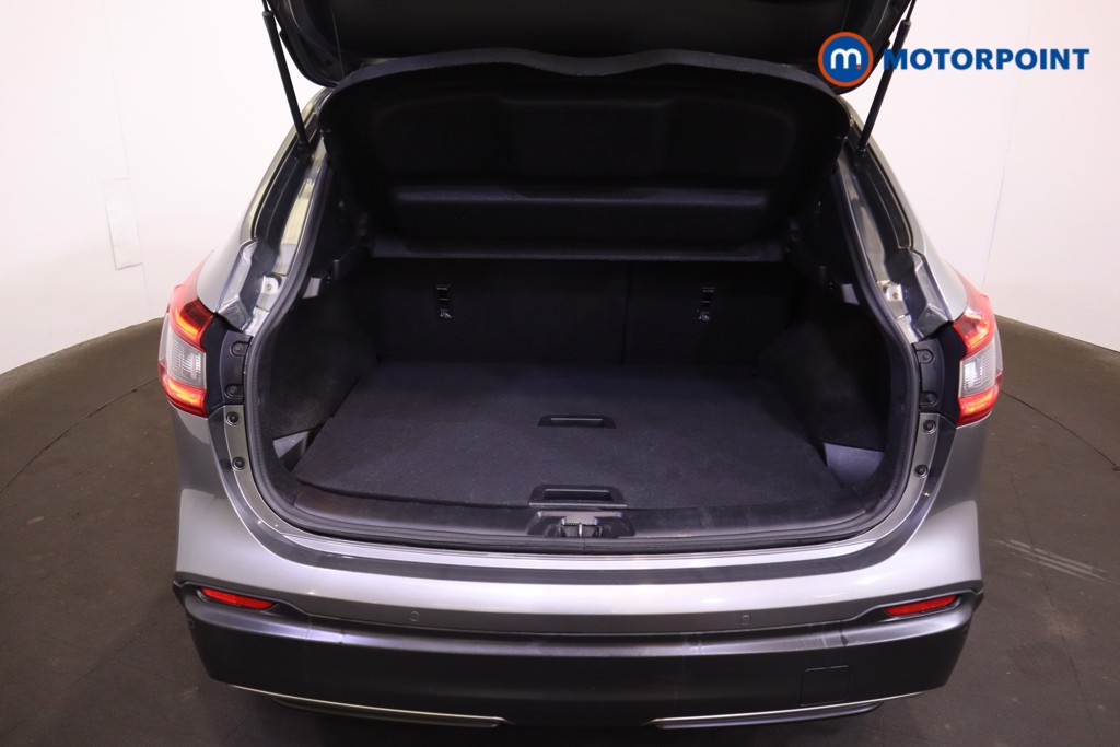 Nissan Qashqai Tekna-Plus Manual Petrol SUV - Stock Number (1544172) - 8th supplementary image