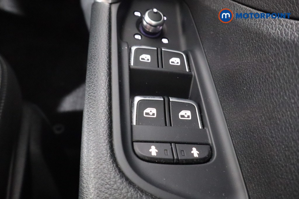 Audi Q2 S Line Manual Petrol SUV - Stock Number (1544192) - 18th supplementary image