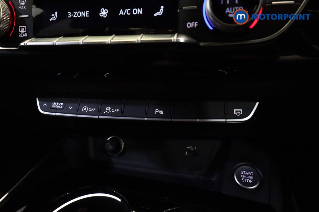 Audi A4 Black Edition Automatic Diesel Saloon - Stock Number (1544360) - 19th supplementary image