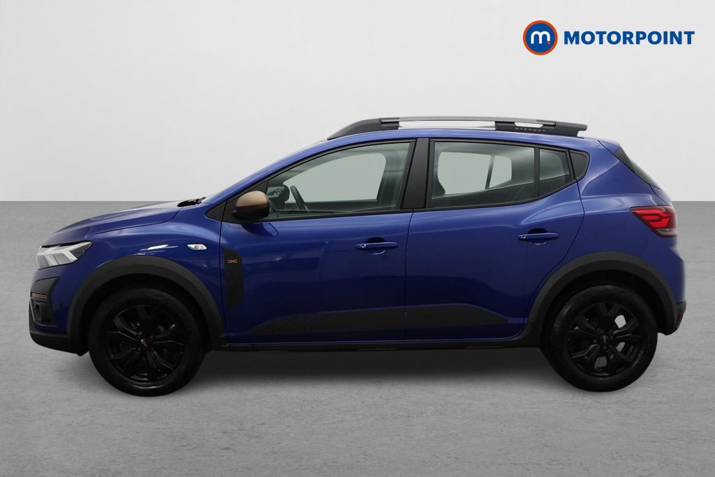 Dacia Sandero Stepway Extreme Manual Petrol Hatchback - Stock Number (1544703) - Passenger side
