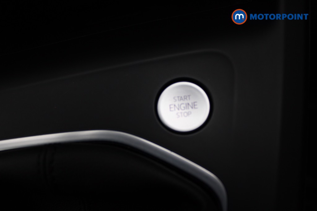 Volkswagen Golf Life Manual Petrol Estate - Stock Number (1544846) - 13th supplementary image