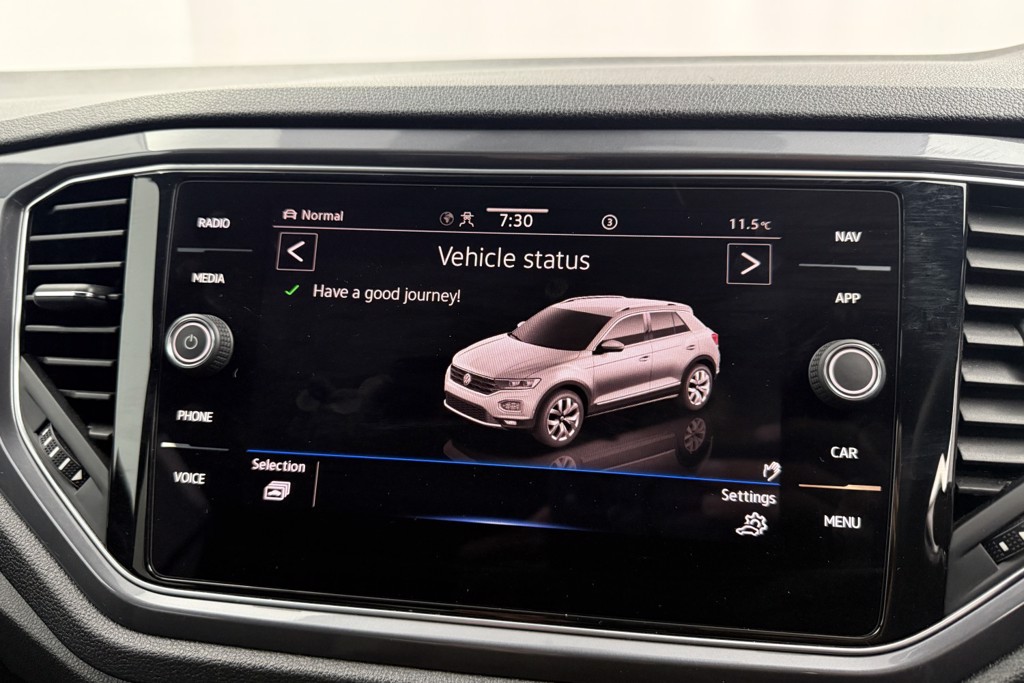 Volkswagen T-Roc R-Line Automatic Diesel SUV - Stock Number (1544947) - 14th supplementary image