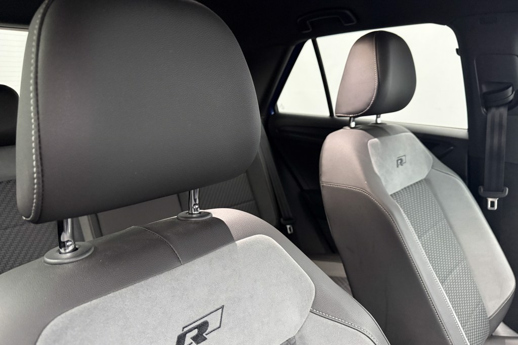 Volkswagen T-Roc R-Line Automatic Diesel SUV - Stock Number (1544947) - 18th supplementary image