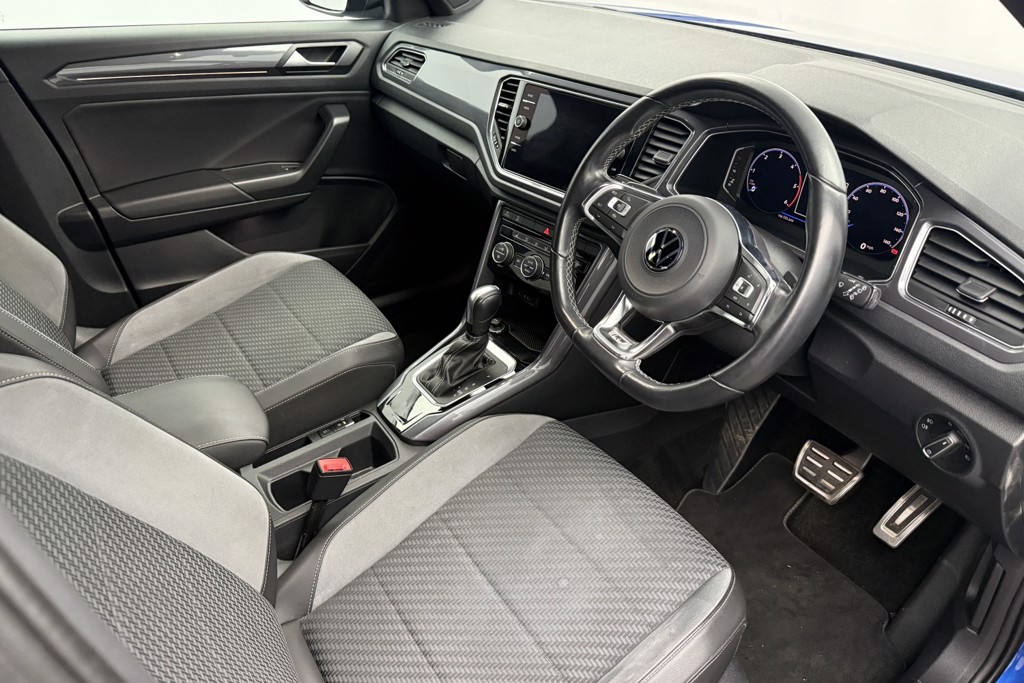 Volkswagen T-Roc R-Line Automatic Diesel SUV - Stock Number (1544947) - 1st supplementary image