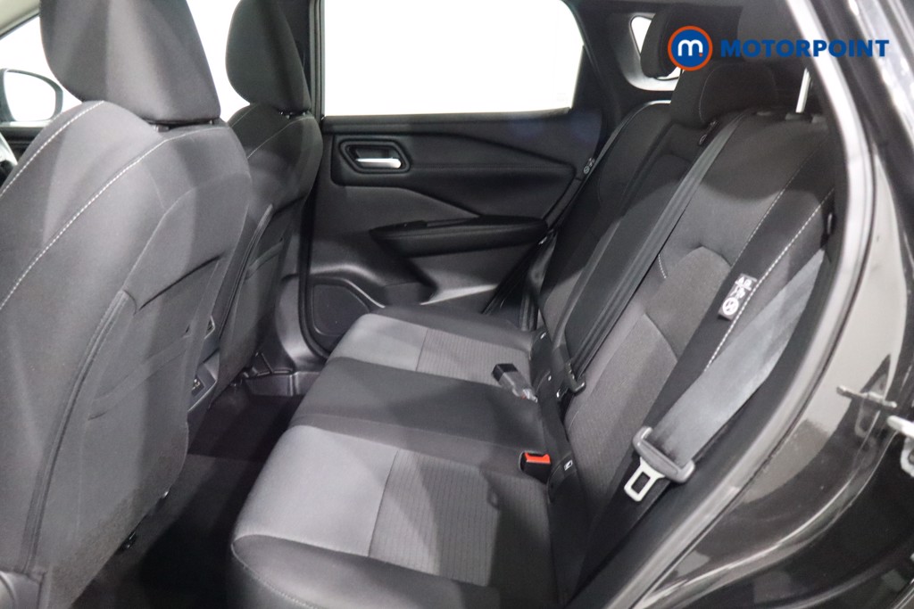 Nissan Qashqai N-Connecta Automatic Petrol SUV - Stock Number (1545346) - 5th supplementary image