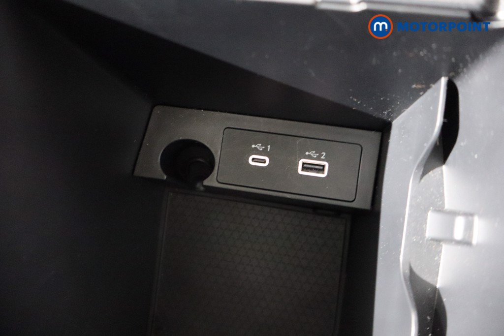 Nissan Qashqai N-Connecta Automatic Petrol SUV - Stock Number (1545346) - 19th supplementary image