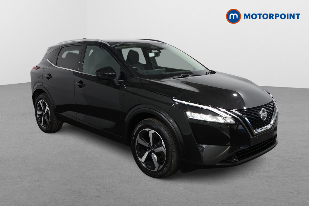 Nissan Qashqai N-Connecta Automatic Petrol SUV - Stock Number (1545346) - Drivers side front corner