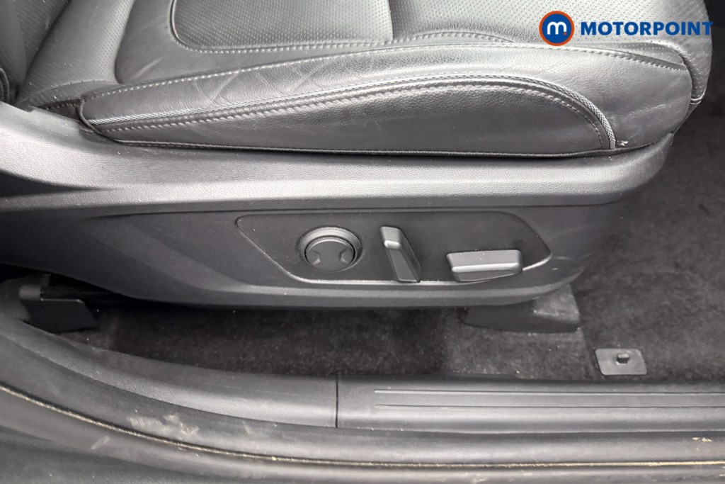 Hyundai Tucson Ultimate Automatic Petrol Plug-In Hybrid SUV - Stock Number (1545586) - 19th supplementary image