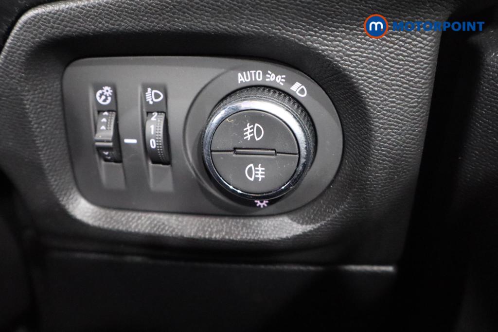 Vauxhall Corsa GS Manual Petrol Hatchback - Stock Number (1545606) - 4th supplementary image