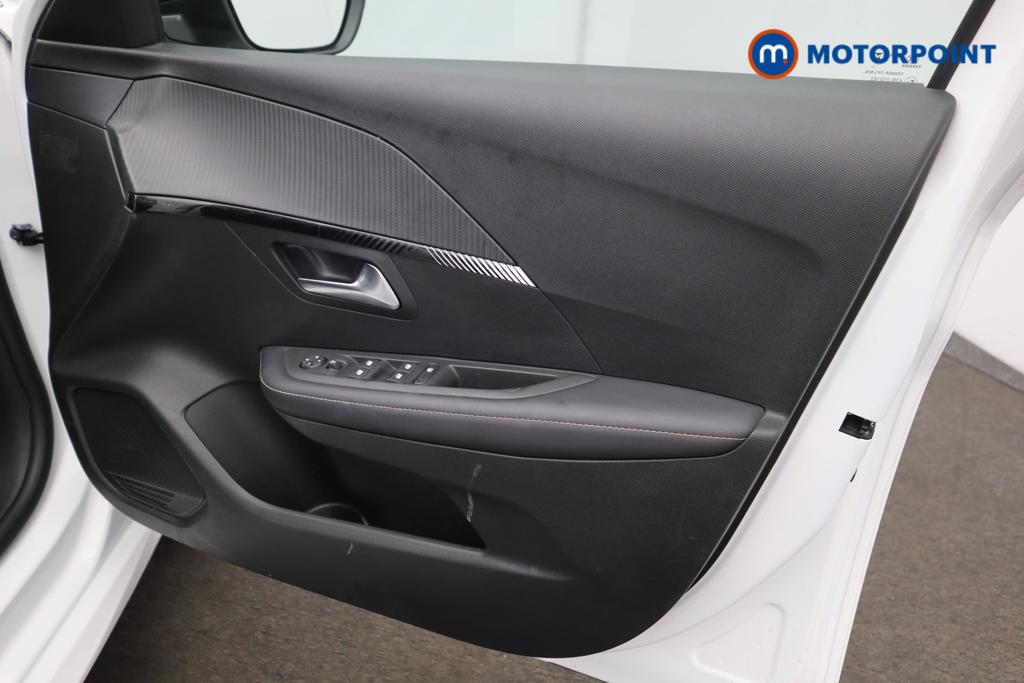 Peugeot 208 Allure Manual Petrol Hatchback - Stock Number (1545680) - 17th supplementary image