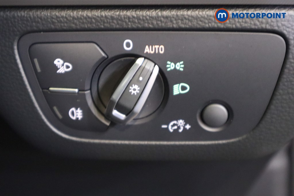 Audi Q5 Sport Automatic Petrol SUV - Stock Number (1546328) - 15th supplementary image