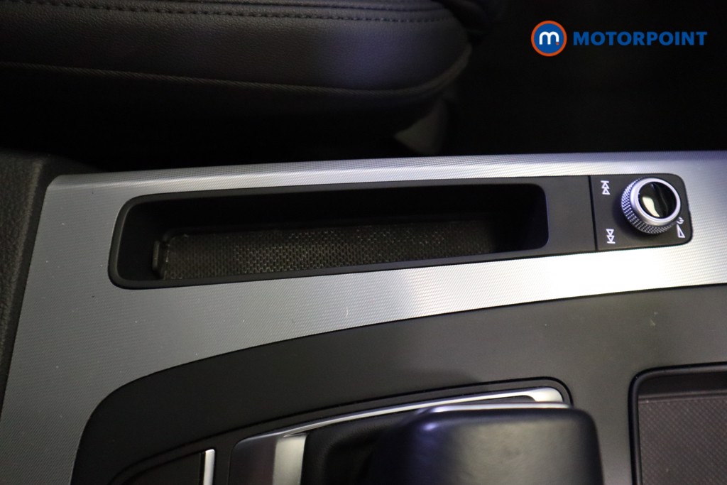 Audi Q5 Sport Automatic Petrol SUV - Stock Number (1546328) - 22nd supplementary image