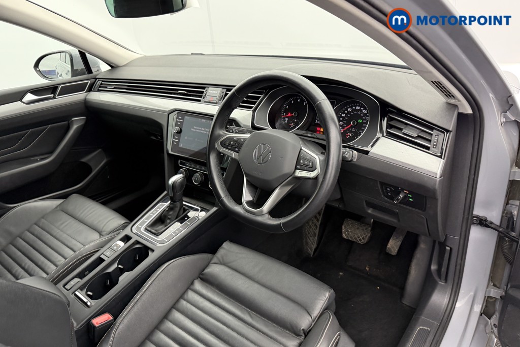 Volkswagen Passat SEL Automatic Petrol Saloon - Stock Number (1546465) - 4th supplementary image