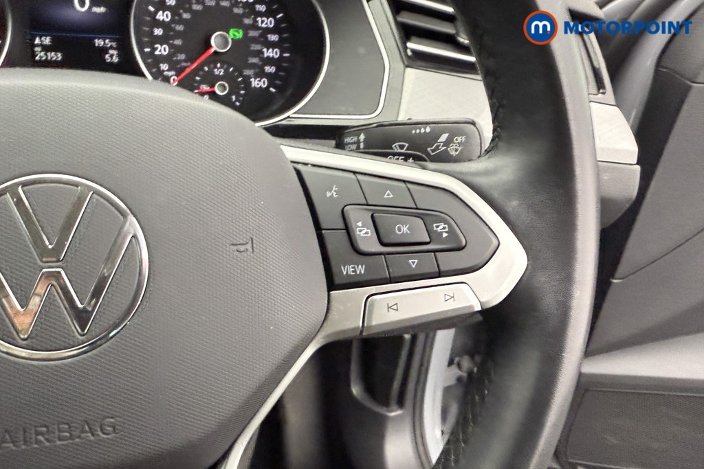 Volkswagen Passat SEL Automatic Petrol Saloon - Stock Number (1546465) - 16th supplementary image