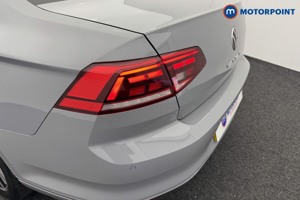 Volkswagen Passat SEL Automatic Petrol Saloon - Stock Number (1546465) - 26th supplementary image