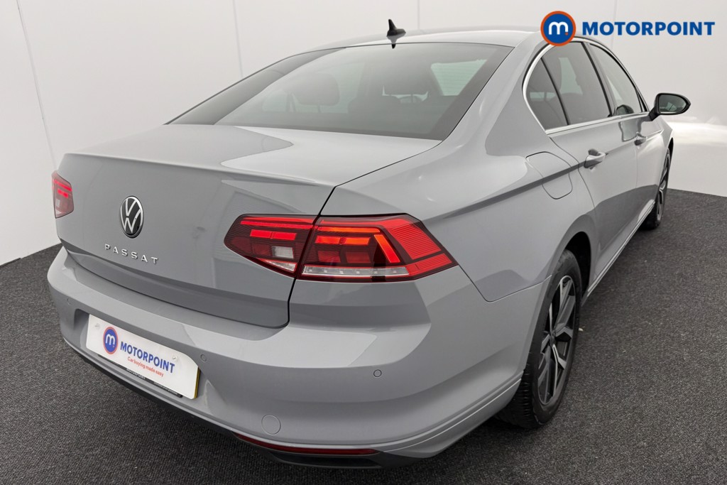 Volkswagen Passat SEL Automatic Petrol Saloon - Stock Number (1546465) - 27th supplementary image
