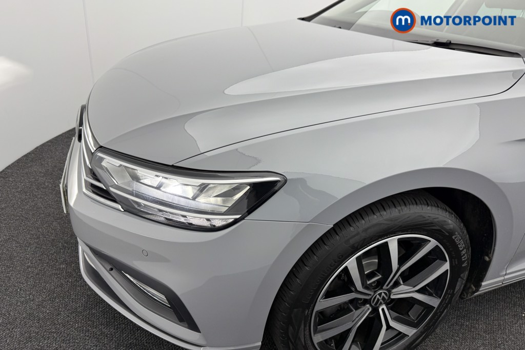 Volkswagen Passat SEL Automatic Petrol Saloon - Stock Number (1546465) - 29th supplementary image