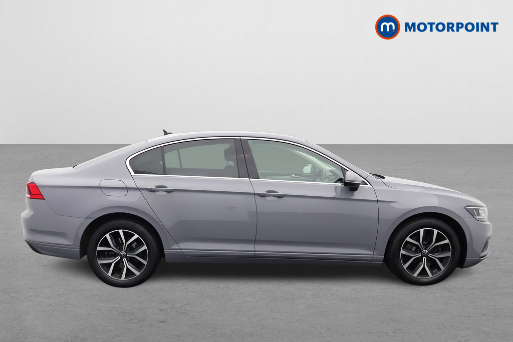 Volkswagen Passat SEL Automatic Petrol Saloon - Stock Number (1546465) - Drivers side