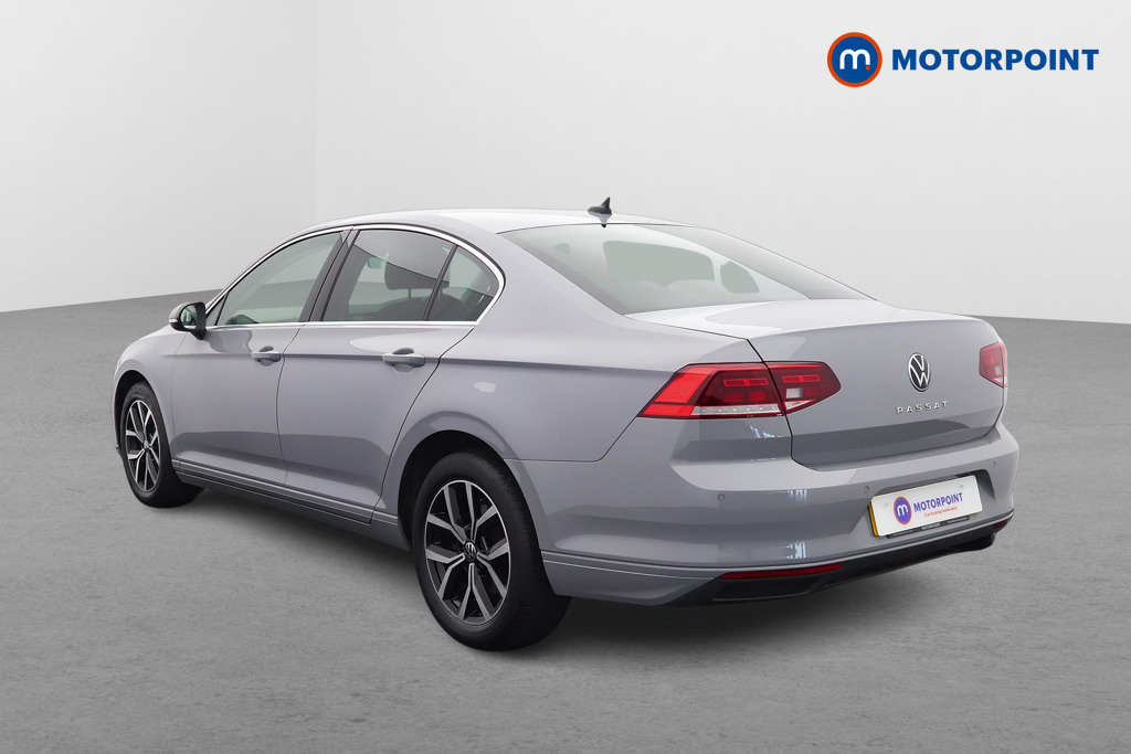 Volkswagen Passat SEL Automatic Petrol Saloon - Stock Number (1546465) - Passenger side rear corner