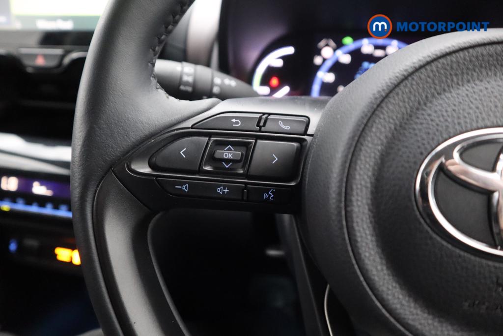 Toyota Yaris Cross Excel Automatic Petrol-Electric Hybrid Estate - Stock Number (1546660) - 14th supplementary image