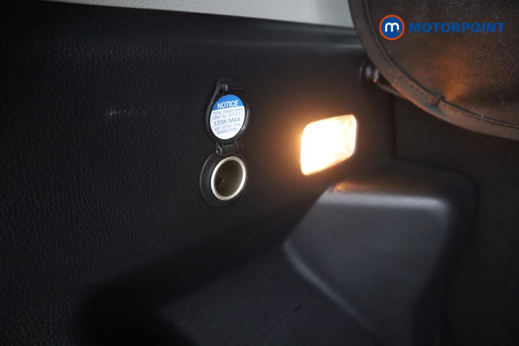 Toyota Yaris Cross Excel Automatic Petrol-Electric Hybrid Estate - Stock Number (1546660) - 25th supplementary image