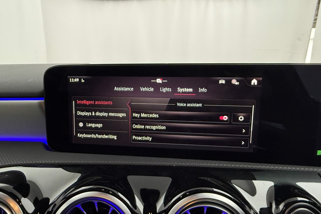 Mercedes-Benz A Class Amg Line Automatic Petrol Hatchback - Stock Number (1546880) - 17th supplementary image