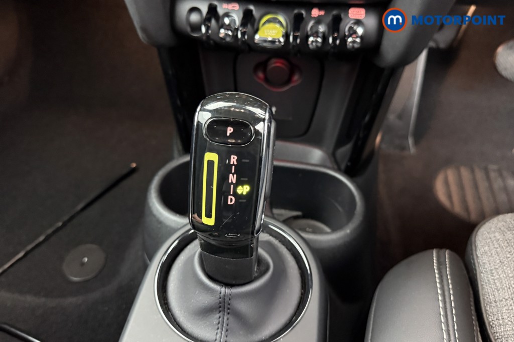 Mini Hatchback Cooper S Level 2 Automatic Electric Hatchback - Stock Number (1546903) - 13th supplementary image