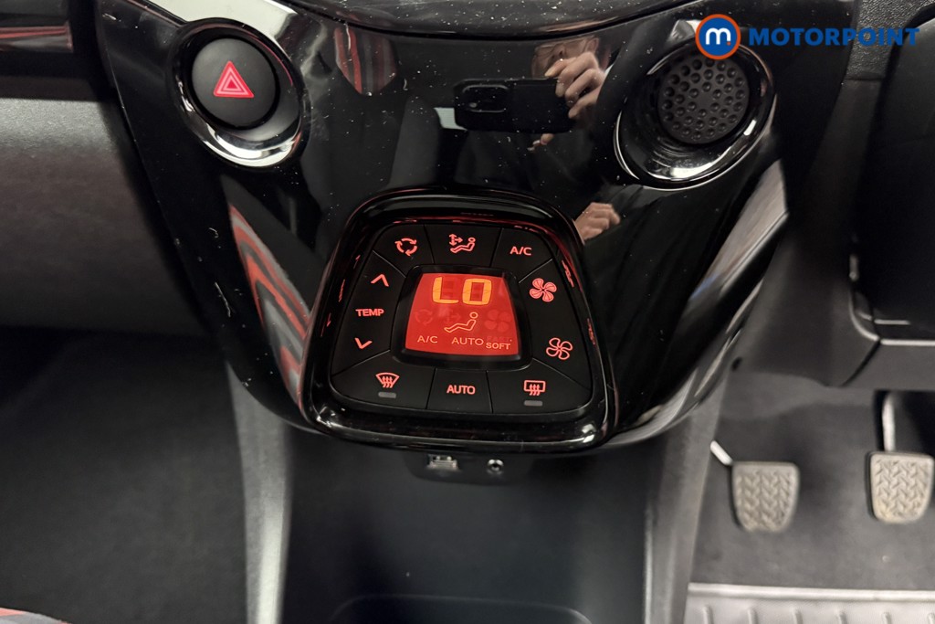 Peugeot 108 Collection Manual Petrol Hatchback - Stock Number (1546954) - 7th supplementary image