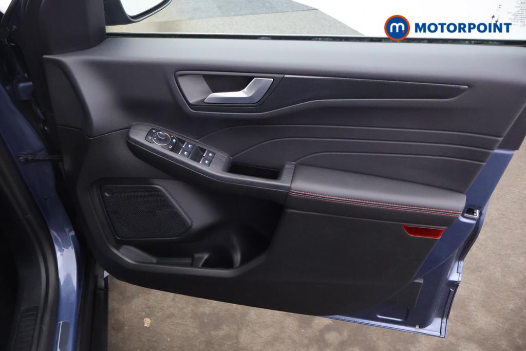 Ford Kuga St-Line Edition Automatic Petrol-Electric Hybrid SUV - Stock Number (1546956) - 9th supplementary image