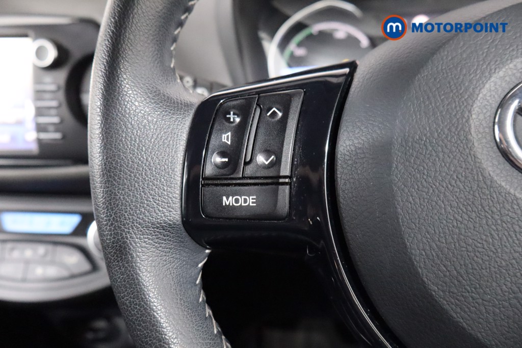 Toyota Yaris Icon Tech Automatic Petrol-Electric Hybrid Hatchback - Stock Number (1547014) - 7th supplementary image