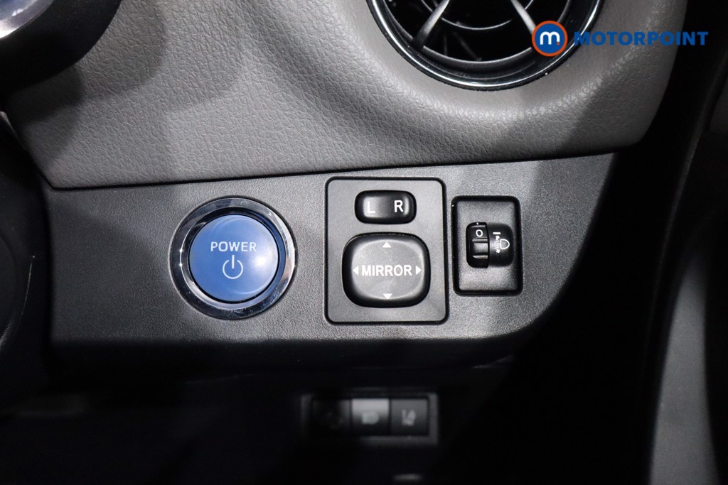 Toyota Yaris Icon Tech Automatic Petrol-Electric Hybrid Hatchback - Stock Number (1547014) - 15th supplementary image