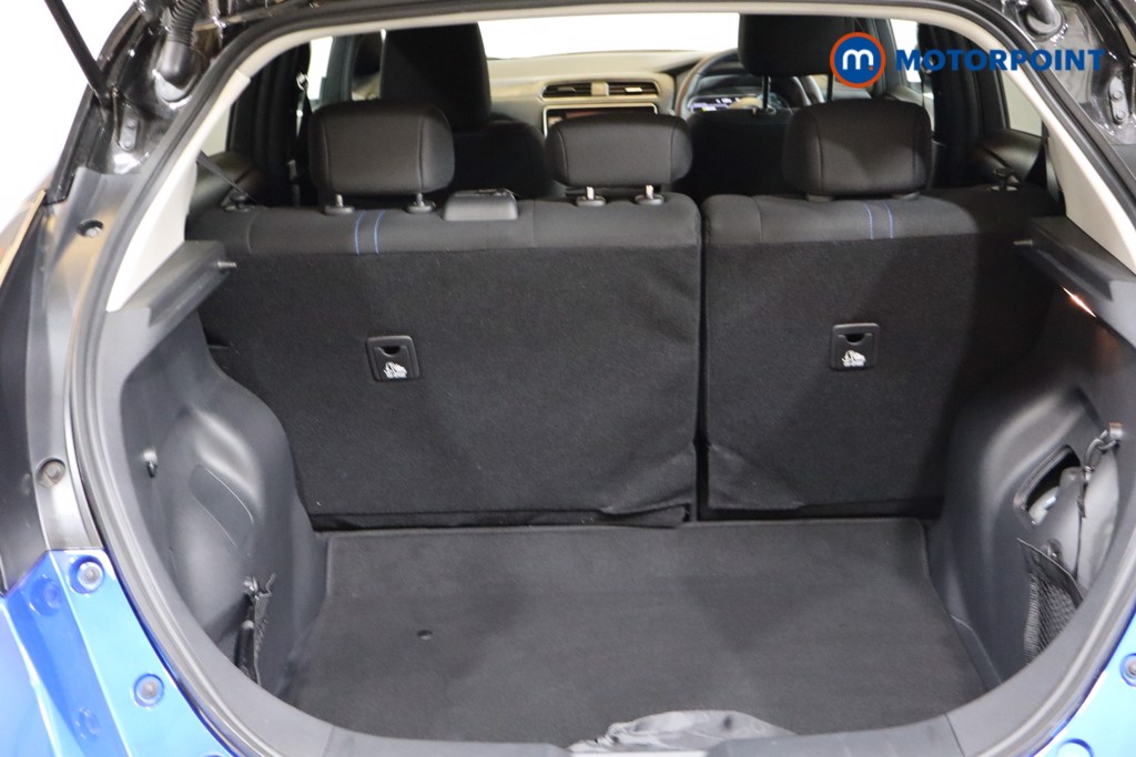 Nissan Leaf N-Connecta Automatic Electric Hatchback - Stock Number (1547056) - 14th supplementary image
