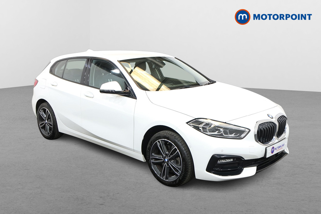 BMW 1 Series Sport Automatic Petrol Hatchback - Stock Number (1547712) - Drivers side front corner
