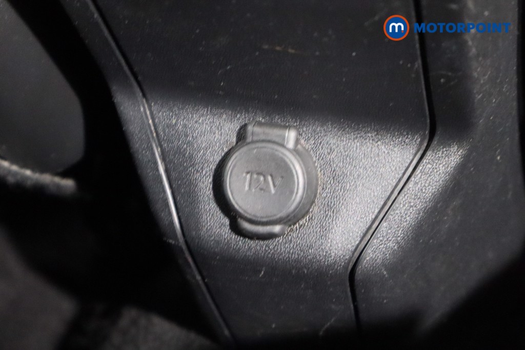Peugeot 2008 Gt Line Automatic Petrol SUV - Stock Number (1548039) - 13th supplementary image