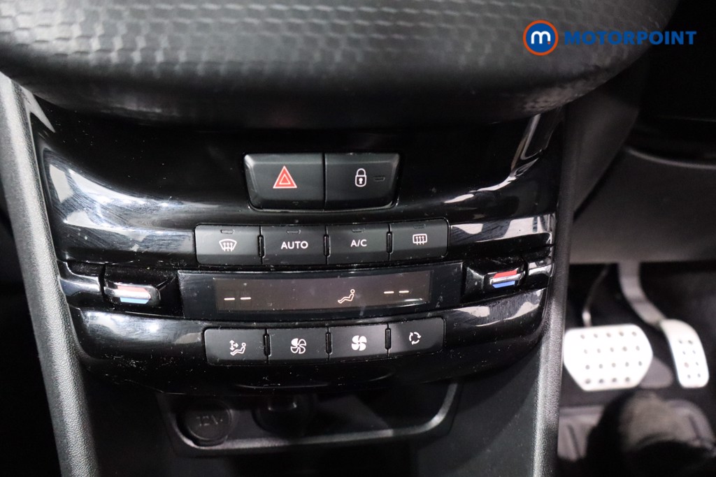 Peugeot 2008 Gt Line Automatic Petrol SUV - Stock Number (1548039) - 16th supplementary image