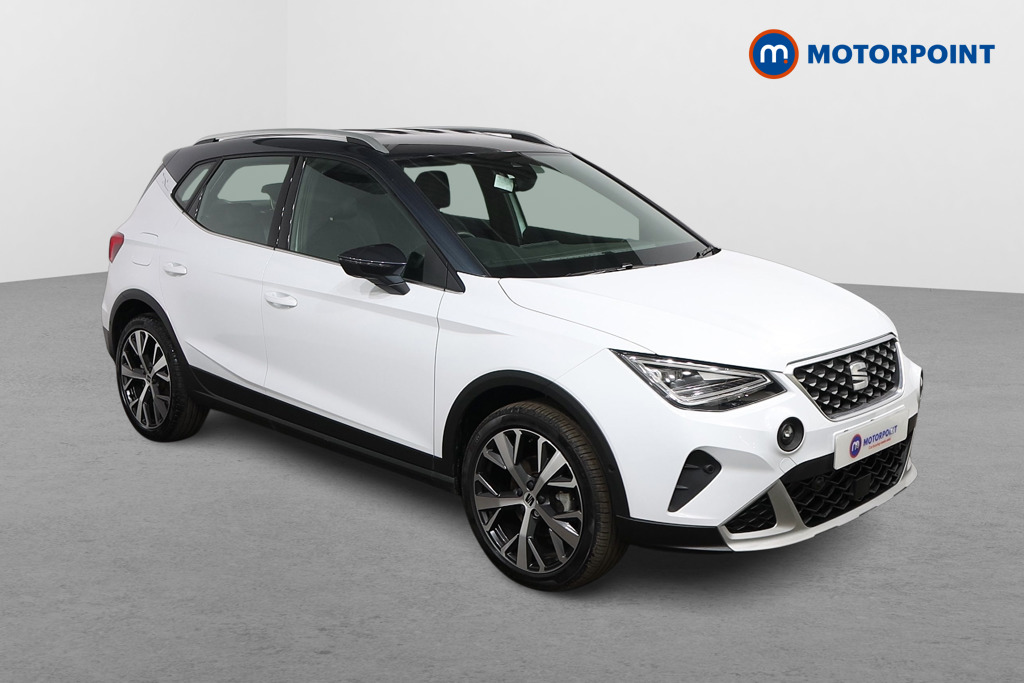 Seat Arona Xperience Lux Automatic Petrol SUV - Stock Number (1548706) - Drivers side front corner
