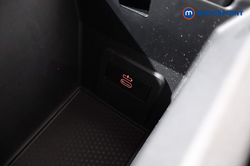 BMW 1 Series M Sport Automatic Petrol Hatchback - Stock Number (1548732) - 20th supplementary image