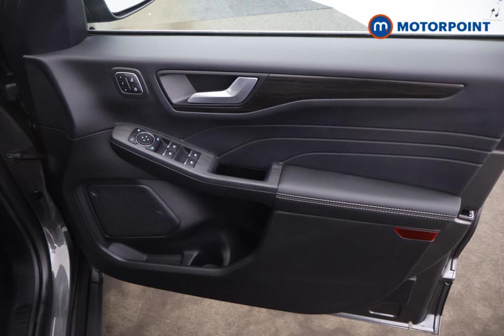 Ford Kuga Vignale Automatic Petrol Plug-In Hybrid SUV - Stock Number (1548932) - 9th supplementary image