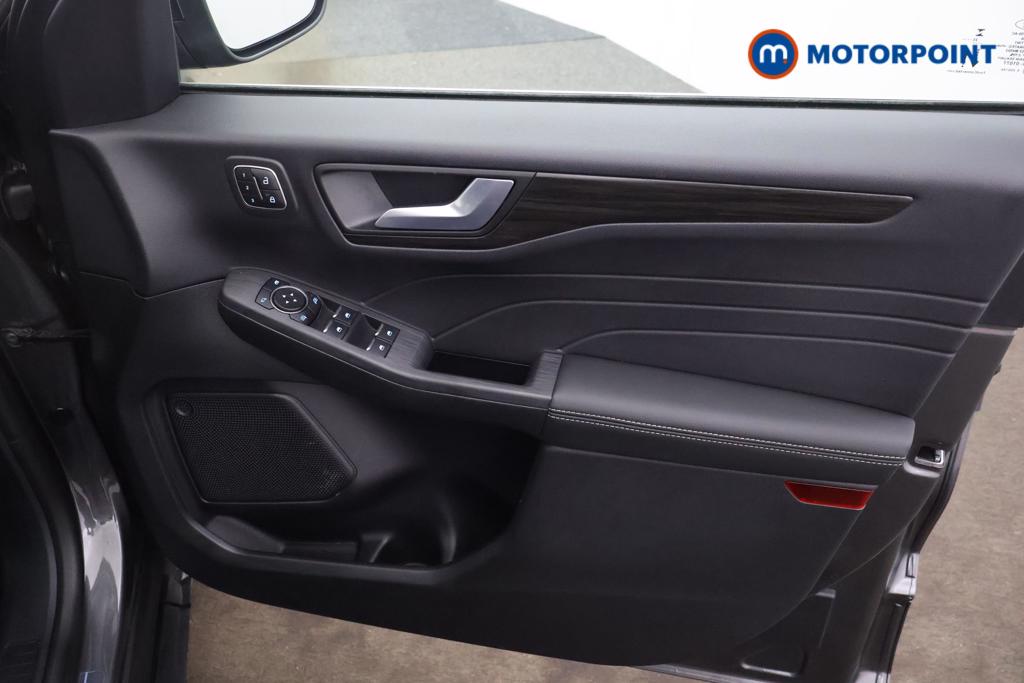 Ford Kuga Vignale Automatic Petrol Plug-In Hybrid SUV - Stock Number (1548938) - 9th supplementary image