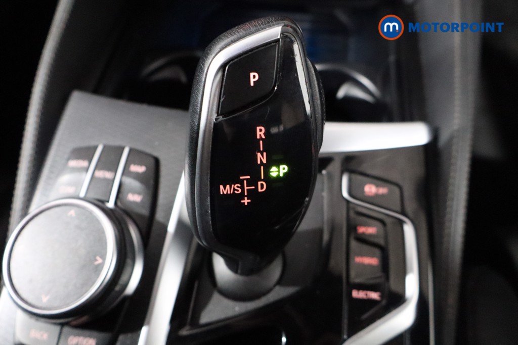 BMW 5 Series M Sport Automatic Petrol Plug-In Hybrid Estate - Stock Number (1536178) - 14th supplementary image