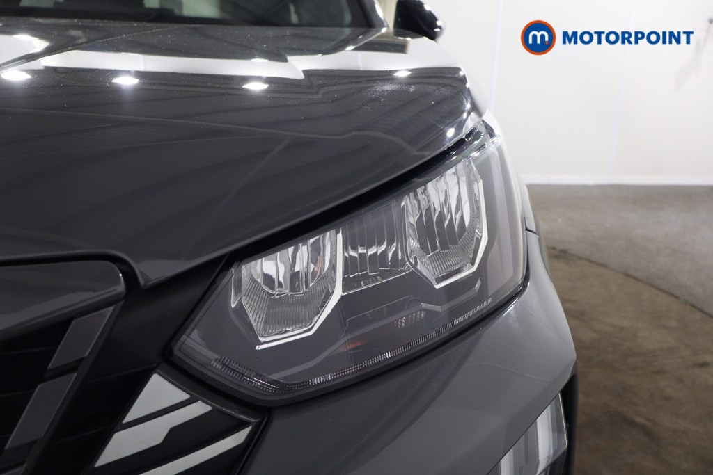 Peugeot 2008 Allure Manual Petrol SUV - Stock Number (1540971) - 18th supplementary image