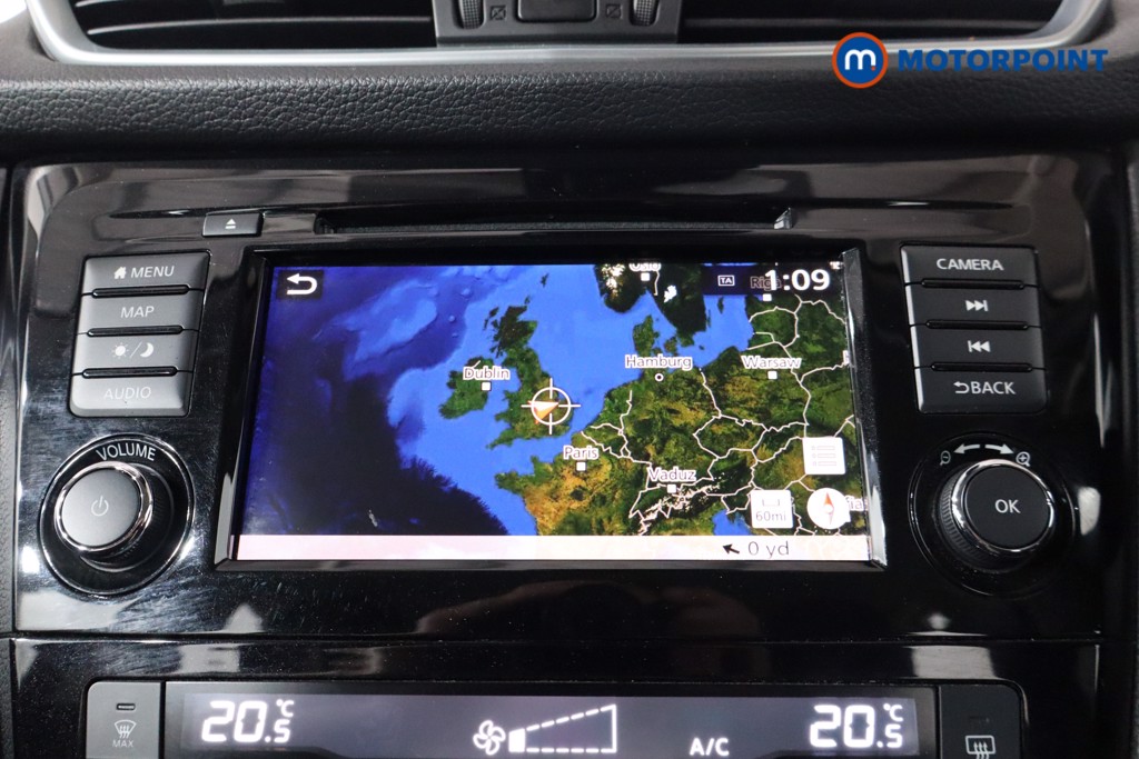 Nissan Qashqai Acenta Premium Manual Petrol SUV - Stock Number (1541143) - 2nd supplementary image
